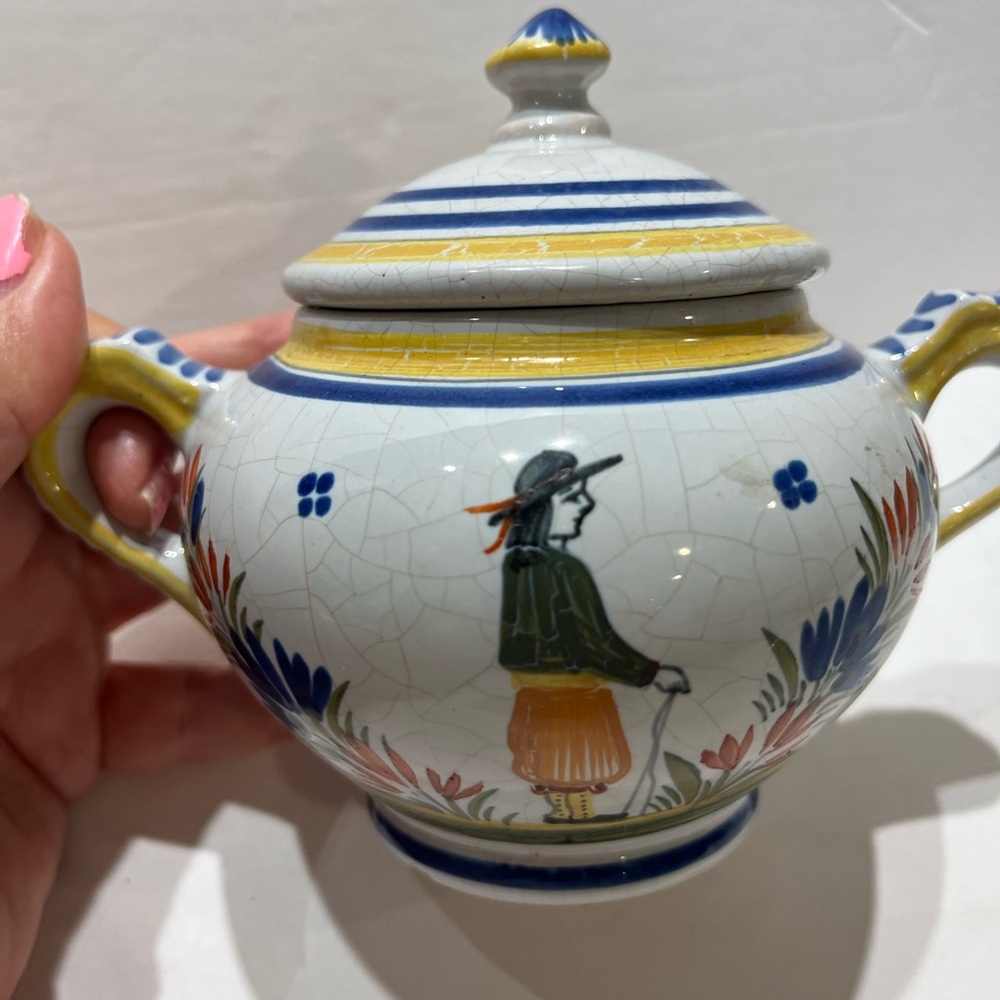 Vintage Henriot Quimper covered sugar bowl, circa 1950, hand painted floral
